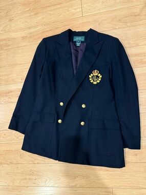 Lauren Ralph Lauren Women’s 100% Wool Blazer Navy Size 10 Gold Buttons Crest USA